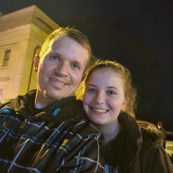 Meet your Posher, Jeffrey - Picture 4 of 15